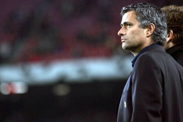 Trainer Jose Mourinho (Chelsea) enttäuscht Fußball EC 1 Herren Champions League 2005 2006, Chelsea FC London, Achtelfinale, Vdig Einzelbild pan13023 Barcelona  