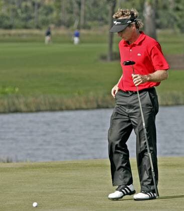 Bernhard Langer (Deutschland) - Put - (Icon5345009) Golf Herren The Honda Classic 2006, Classics, PGA Tour Einzelbild Palm Beach Gardens EDITORIAL USE ONLY