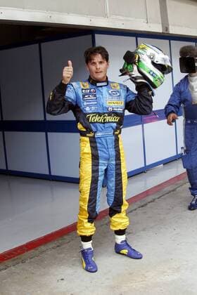Giancarlo Fisichella (Italien Renault) freut sich über die Pole Position beim Großen Preis von Malaysia 2006 Motorsport Grand Prix Herren Großer Preis von Malaysia 2006, Formel 1 Weltmeisterschaft, F1, F, GP, WM, vdig Einzelbild Sepang Kuala Lumpur Freude,