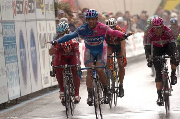 Danilo Napolitano (Italien Lampre) gewinnt die 1a Etappe der Settimana Internazionale 2006 -  Radsport Herren Settimana Internazionale de Coppi e Bartali 2006, Straßenradsport, Straße, Rad, Vdig Gruppe 1a Etappe: Riccione - Riccione Freude,