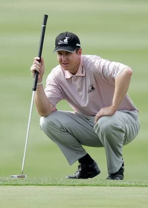 J.J. Henry (USA) taxiert die Putlinie - (Icon4882168) Golf Herren BellSouth Classic 2006, TPC at Sugarloaf, PGA Tour, Golfen, Bell South Einzelbild Duluth EDITORIAL USE ONLY