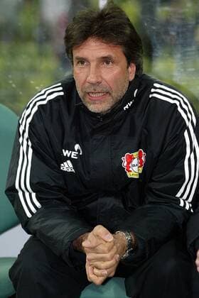 Trainer Thomas Hörster (Leverkusen) Fußball 1. BL Herren DFB Pokal 2002 2003, Pokalspiel, Bayer 04 Leverkusen, Halbfinale, Vdig Einzelbild München