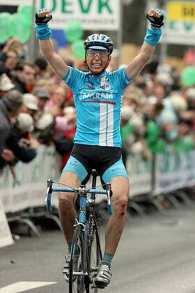 Christian Knees (Deutschland Milram) gewinnt Rund um Köln 2006 Radsport Herren Rund um Köln 2006, Straßenradsport, Straße, Rad Einzelbild Köln Freude,