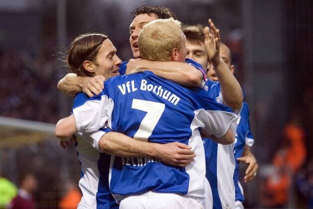 Torjubel Bochum, v.li.: Filip Trojan, Zdebel und Torschütze Tommy Bechmann Fußball 2. BL Herren Saison 2005 2006, VfL Bochum Gruppe Aachen Freude,