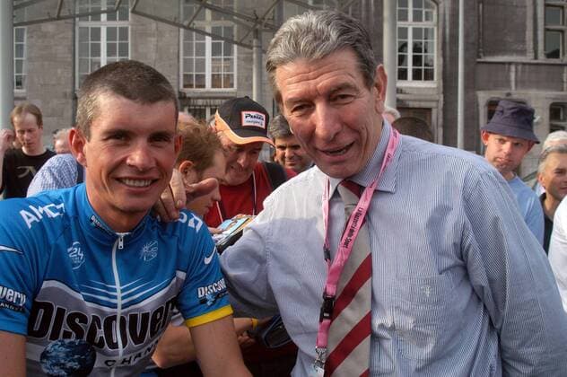 Paolo Savoldelli (Discovery Channel) und Radsportlegende Felice Gimondi (beide Italien) -  Radsport Herren Vorschau 89. Giro dItalia 2006, D Italia, ProTour, Straßenradsport, Straße, Rad Gruppe