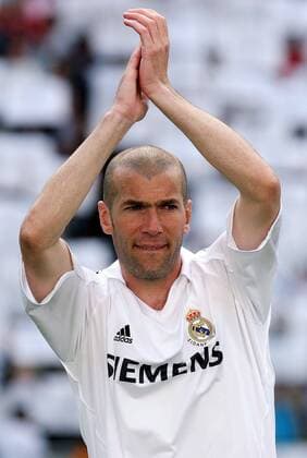 Zinedine Zidane (Real Madrid) applaudiert -  (pan14009) Fußball Herren Primera Division 2005 2006, 1. Spanische Liga, Real Madrid CF, Vdig Einzelbild Madrid  