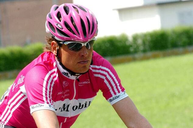 Jan Ullrich (Deutschland T Mobile) -  Radsport Herren 89. Giro d Italia 2006, DItalia, ProTour, Straßenradsport, Straße, Rad, Vdig Einzelbild 6. Etappe: Busseto - Forli