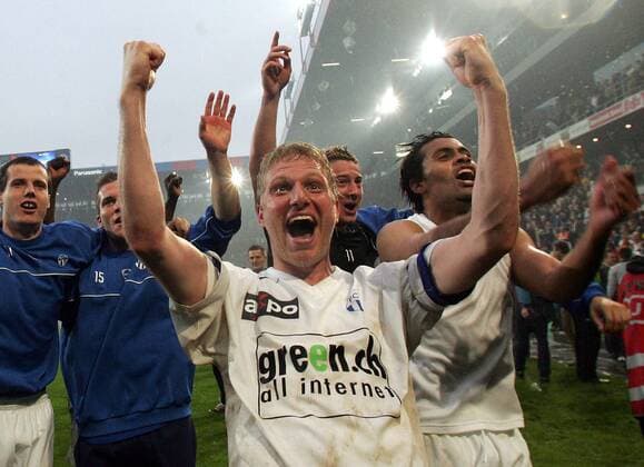 Schlussjubel FC Zürich, v.li.: Margairaz, Stucki, Marc Schneider, Stanic und Alexandre Alphonse -  Fußball Herren Super League 2005 2006, Nationalliga A, NLA, 1. Schweizer Liga Gruppe Basel Begeisterung, Freude,