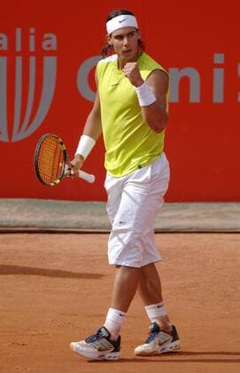 Rafael Nadal (Spanien) jubelt Tennis Herren Italian Open 2006, ATP Tour, Masters Series, Sand, Sandplatz, Sandplatztennis, Sandplatzturnier Einzelbild Finale, Endspiel Rom Freude