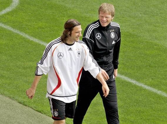 Torwart Oliver Kahn (re.) und Torsten Frings (beide Deutschland) gut gelaunt Fußball WM Herren Nationalmannschaft 2006, Nationalteam, Training, Trainingslager, Vorbereitung Gruppe Genf