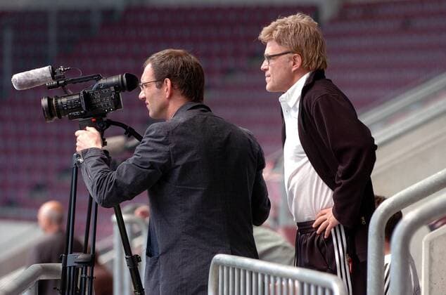 DFB Chefscout Urs Siegenthaler (re.) und sein Assistent Frank Griebe (beide Deutschland) - Trainingsanalyse per Videoaufzeichnung Fußball WM Herren Nationalmannschaft 2006, Nationalteam, Vorbereitung, Trainingslager, Vdig Gruppe Genf