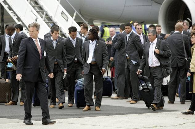 Ankunft der Nationalmannschaft Costa Ricas zur Weltmeisterschaft 2006 am Flughafen Frankfurt Main Fußball Herren Vorschau 2006, Ankunft, Nationalmannschaft, Nationalteam Totale Frankfurt M.