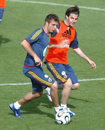 Joaquin (li.) gegen Cesc Fabregas (beide Spanien) -  Fußball Herren Vorschau 2006, Nationalmannschaft, Nationalteam, Training, Trainingslager, Vorbereitung, Vdig Gruppe Madrid