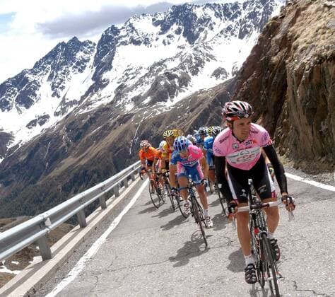 Ivan Basso (Italien CSC) am Passo de Gavia -  Radsport Herren 89. Giro dItalia 2006, d Italia, ProTour, Straßenradsport, Straße, Rad Totale 20. Etappe: Trento - Aprica