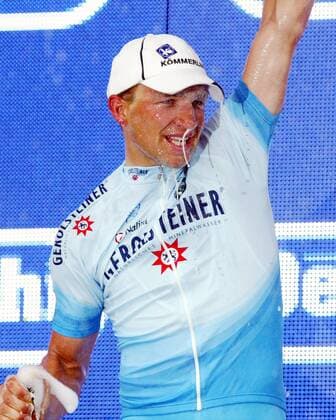 Robert Förster (Deutschland Gerolsteiner) hat die Schlussetappe des Giro 2006 gewonnen Radsport Herren 89. Giro dItalia, d Italia, ProTour, Straßenradsport, Straße, Rad Einzelbild 2006 21. Etappe: Ghisallo - Mailand Glück, Freude,
