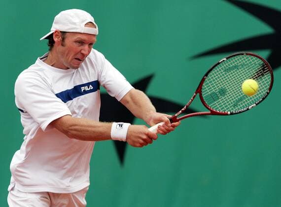 Rainer Schüttler (Deutschland) - beidhändige Rückhand Tennis Herren French Open 2006, ATP Tour, Grand Slam Einzelbild Roland Garros Paris