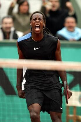 Gael Monfils (Frankreich) jubelt -  (pan14385) Tennis Herren French Open 2006, Grand Slam, ATP Tour Einzelbild Roland Garros Paris Freude, Begeisterung,  