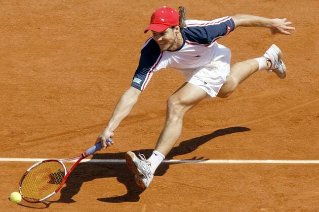 Gaston Gaudio (Argentinien) - Vorhand -  (pan14396) Tennis Herren French Open 2006, ATP Tour, Grand Slam, Einzelbild Roland Garros Paris Dynamik,  