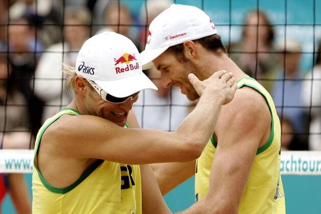 Christoph Dieckmann und Julius Brink (beide Deutschland) jubeln Beachvolleyball Herren German Masters 2006, Nestea European Championship Tour, Beach Gruppe Hamburg Freude,