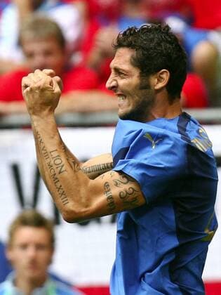 Marco Materazzi (Italien) - Torjubel - Fußball WM Herren WM 2006, Länderspiel, Nationalteam, Nationaltrikot, Gruppe E Einzelbild Hamburg Freude, Begeisterung, Fußball WM Herren WM 2006, Länderspiel, Nationalteam, Nationaltrikot, Gruppe E Einzelbild Hamburg Freude, Begeisterung,