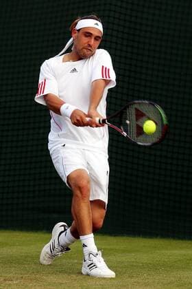 Marcos Baghdatis (Zypern) - Rückhand Tennis Herren All England Championships 2006, Grand Slam, ATP Tour Einzelbild Wimbledon London Tennis Herren All England Championships 2006, Grand Slam, ATP Tour Einzelbild Wimbledon London