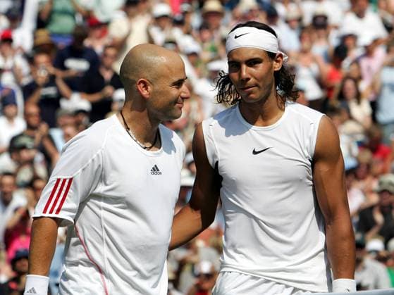 Andre Agassi (USA, li.) gratuliert Rafael Nadal (Spanien) Tennis Herren All England Championships 2006, Grand Slam, ATP Tour Gruppe Wimbledon London Tennis Herren All England Championships 2006, Grand Slam, ATP Tour Gruppe Wimbledon London