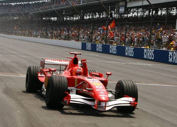 Michael Schumacher (Deutschland Ferrari) gewinnt den Großen Preis der USA 2006 Motorsport Grand Prix Herren Großer Preis der USA 2006, Formel 1 Weltmeisterschaft, F1, F, GP, WM, Einzelbild Indianapolis Freude, Motorsport Grand Prix Herren Großer Preis der USA 2006, Formel 1 Weltmeisterschaft, F1, F, GP, WM, Einzelbild Indianapolis Freude,