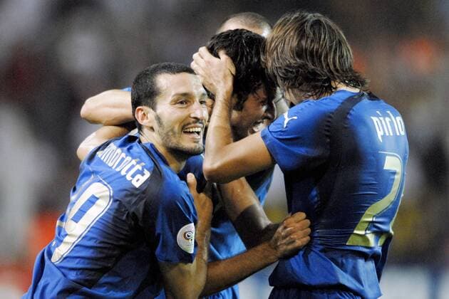 Torjubel Italien, v.li.: Gianluca Zambrotta, Fabio Grosso und Andrea Pirlo Fußball WM Herren WM 2006, Länderspiel, Nationalteam, Halbfinale, Nationaltrikot Gruppe Dortmund Glück, Freude, Begeisterung, Fußball WM Herren WM 2006, Länderspiel, Nationalteam, Halbfinale, Nationaltrikot Gruppe Dortmund Glück, Freude, Begeisterung,