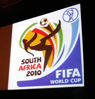 South Africa 2010 - Das Logo der Fußball WM in Südafrika -  Fußball WM Herren WM 2006, Vorstellung des Ausrichters der WM 2010, Vorschau, Veranstaltung, Veranstaltungen Einzelbild Berlin Fußball WM Herren WM 2006, Vorstellung des Ausrichters der WM 2010, Vorschau, Veranstaltung, Veranstaltungen Einzelbild Berlin