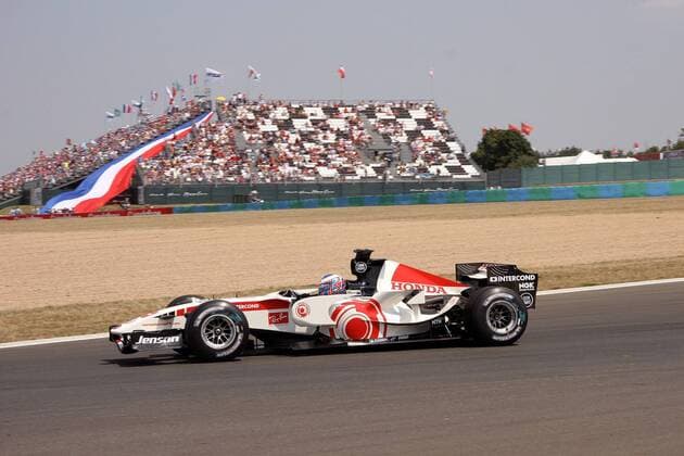 Jenson Button (England Honda) in seinem Boliden Motorsport Grand Prix Herren Großer Preis von Frankreich, Formel 1 Weltmeisterschaft, F1, F, GP, WM, 2006 Einzelbild Magny Cours Motorsport Grand Prix Herren Großer Preis von Frankreich, Formel 1 Weltmeisterschaft, F1, F, GP, WM, 2006 Einzelbild Magny Cours