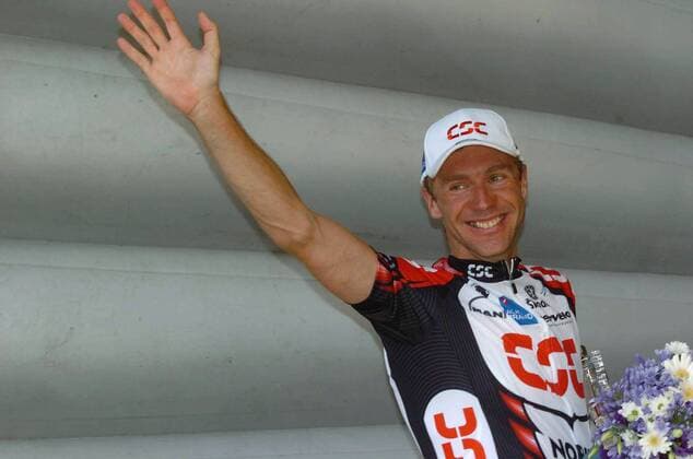 Jens Voigt (Deutschland CSC) gewinnt die 13. Etappe der Tour de France 2006 -  Radsport Herren 93. Tour de France 2006, ProTour, Straßenradsport, Straße, Rad Einzelbild 13. Etappe Beziers - Montelimar Freude Radsport Herren 93. Tour de France 2006, ProTour, Straßenradsport, Straße, Rad Einzelbild 13. Etappe Beziers - Montelimar Freude