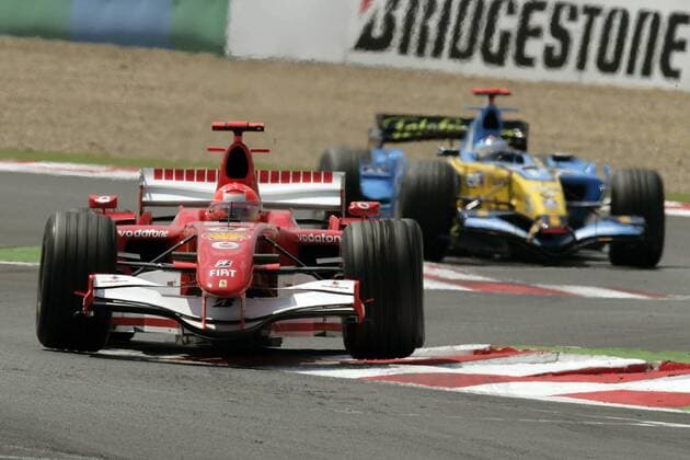 Michael Schumacher (Deutschland Ferrari) in seinem Boliden Motorsport Grand Prix Herren Großer Preis von Frankreich 2006, Formel 1 Weltmeisterschaft, F1, F, GP, WM, Qualifying Gruppe Magny Cours Motorsport Grand Prix Herren Großer Preis von Frankreich 2006, Formel 1 Weltmeisterschaft, F1, F, GP, WM, Qualifying Gruppe Magny Cours