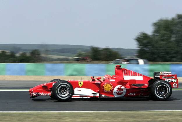 Michael Schumacher (Deutschland Ferrari) in seinem Boliden Motorsport Grand Prix Herren Großer Preis von Frankreich 2006, Formel 1 Weltmeisterschaft, F1, F, GP, WM, Qualifying Einzelbild Magny Cours Motorsport Grand Prix Herren Großer Preis von Frankreich 2006, Formel 1 Weltmeisterschaft, F1, F, GP, WM, Qualifying Einzelbild Magny Cours