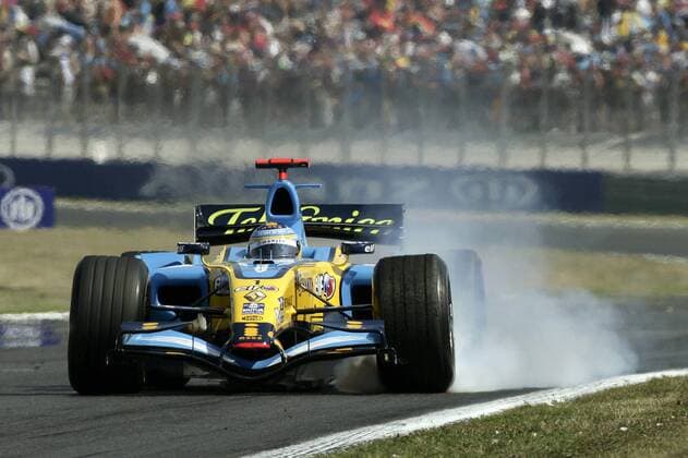 Fernando Alonso (Spanien Renault) - Verbremser Motorsport Grand Prix Herren Großer Preis von Frankreich 2006, Formel 1 Weltmeisterschaft, F1, F, GP, WM, Qualifying Einzelbild Magny Cours Motorsport Grand Prix Herren Großer Preis von Frankreich 2006, Formel 1 Weltmeisterschaft, F1, F, GP, WM, Qualifying Einzelbild Magny Cours