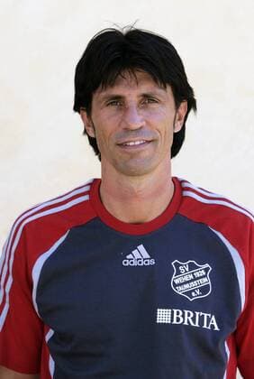 Manager Bruno Hübner (SV Wehen) Fußball Herren Regionalliga Süd 2006 2007, 3. Liga, Vorstellung, Präsentation, Pressetermin, SV Wehen Porträt Wehen Fußball Herren Regionalliga Süd 2006 2007, 3. Liga, Vorstellung, Präsentation, Pressetermin, SV Wehen Porträt Wehen