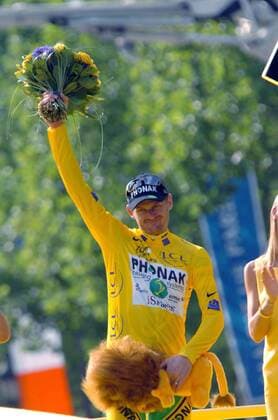 Siegerehrung Tour de France 2006: Gesamtsieger Floyd Landis (USA Phonak) -  Radsport Herren 93. Tour de France 2006, ProTour, Straßenradsport, Straße, Rad, Einzelbild Paris Champs Elysees Freude, Radsport Herren 93. Tour de France 2006, ProTour, Straßenradsport, Straße, Rad, Einzelbild Paris Champs Elysees Freude,
