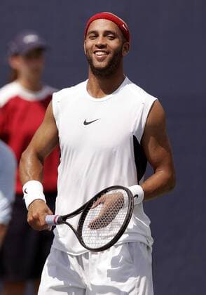 James Blake (USA) gut gelaunt -  (IND2006072312) Tennis Herren RCA Championships 2006, ATP Tour, Championship Einzelbild Indianapolis Tennis Herren RCA Championships 2006, ATP Tour, Championship Einzelbild Indianapolis