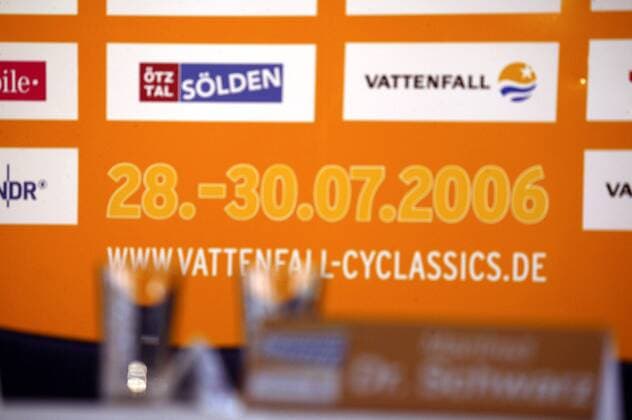 Der Zeitraum der Vattenfall Cyclassics 2006 vom 28.- 30.07.2006 Radsport Herren Vattenfall Cyclassics 2006, Straßenradsport, Straße, Rad, ProTour, Pk, Pressetermin Einzelbild Hamburg Radsport Herren Vattenfall Cyclassics 2006, Straßenradsport, Straße, Rad, ProTour, Pk, Pressetermin Einzelbild Hamburg