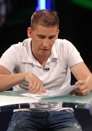 Der ehemalige Radprofi Jesus Manzano (Spanien) spricht im aktuellen Sportstudio über den Doping Alltag im Radsport und offenbart ganze Listen von Medikationsplänen Radsport Herren Das aktuelle Sportstudio 2006, Sendung, Fernsehsendung, Sportsendung, ZDF Blutdoping, Einzelbild Dopingvorwüfe, Vorwurf, Vorwürfe, Arznei, Mainz Dopingpräparat, Dopingpräparate, Präparat, Radsport Herren Das aktuelle Sportstudio 2006, Sendung, Fernsehsendung, Sportsendung, ZDF Blutdoping, Einzelbild Dopingvorwüfe, Vorwurf, Vorwürfe, Arznei, Mainz Dopingpräparat, Dopingpräparate, Präparat,