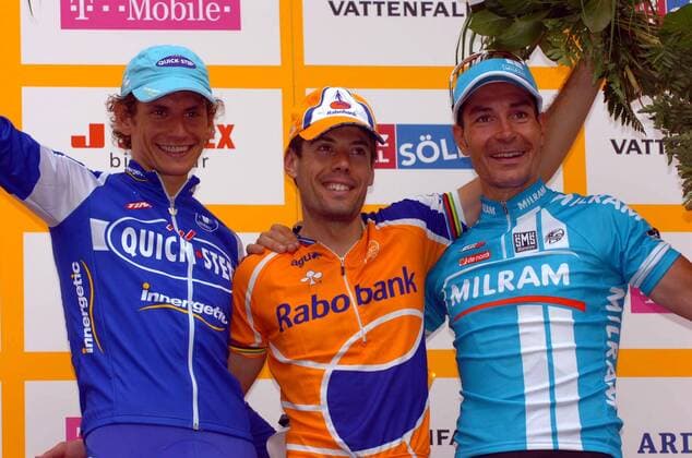 Oscar Freire (Spanien Rabobank, Mitte) gewinnt die Vattenfall Cyclassics 2006 vor Erik Zabel (Deutschland Milram, re.) und Filippo Pozzato (Italien Quick Step Innergetic) -  Radsport Herren Vattenfall Cyclassics 2006, ProTour, Straßenradsport, Straße, Rad Gruppe Hamburg Freude, Radsport Herren Vattenfall Cyclassics 2006, ProTour, Straßenradsport, Straße, Rad Gruppe Hamburg Freude,