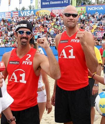 Todd Rogers (li.) und Phil Dalhausser (beide USA), Sieger im Finale des Grand Slams in Klagenfurt Beachvolleyball Herren Swatch FIVB World Tour 2006, Beach, Grand Slam, Finale, Endspiel Gruppe Klagenfurt Freude, Beachvolleyball Herren Swatch FIVB World Tour 2006, Beach, Grand Slam, Finale, Endspiel Gruppe Klagenfurt Freude,