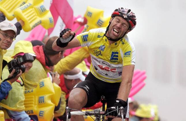 Jens Voigt (Deutschland CSC) gewinnt die 6. Etappe der Deutschland Tour 2006 Radsport Herren Deutschland Tour 2006, Deutschlandtour, ProTour, Straßenradsport, Straße, Rad Einzelbild 6. Etappe: Seefeld - St. Anton Freude, Begeisterung Radsport Herren Deutschland Tour 2006, Deutschlandtour, ProTour, Straßenradsport, Straße, Rad Einzelbild 6. Etappe: Seefeld - St. Anton Freude, Begeisterung
