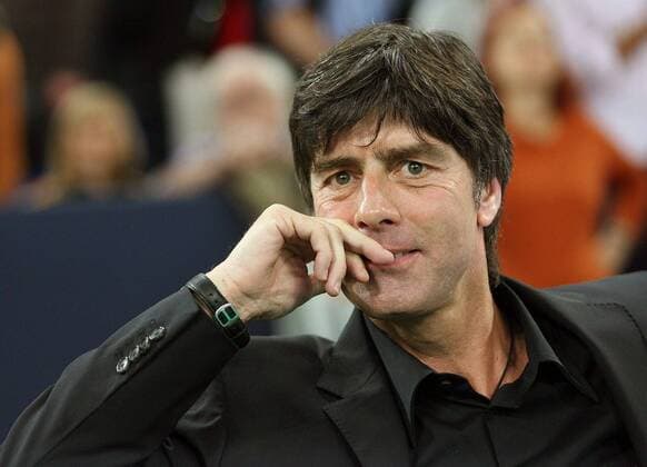 Nationaltrainer Joachim Löw (Deutschland) Fußball Länderspiel Herren Freundschaftsspiel 2006, Test, Testspiel, Nationalteam, Einzelbild Nationaltrainer, Trainer, Bundestrainer Gelsenkirchen Fußball Länderspiel Herren Freundschaftsspiel 2006, Test, Testspiel, Nationalteam, Einzelbild Nationaltrainer, Trainer, Bundestrainer Gelsenkirchen