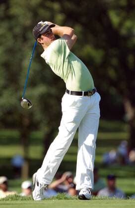 Geoff Ogilvy (Australien) schaut seinem Abschlag hinterher Golf Herren 88. PGA Championship 2006, Tour Einzelbild Medinah Illinois Golf Herren 88. PGA Championship 2006, Tour Einzelbild Medinah Illinois