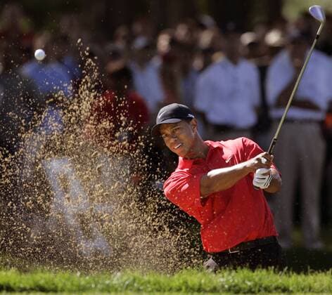 Eldrick Tiger Woods (USA) - Bunkerspiel -  (MED2006082040) Golf Herren 88. PGA Championship 2006, Tour Einzelbild Medinah, Illinois Dynamik, Golf Herren 88. PGA Championship 2006, Tour Einzelbild Medinah, Illinois Dynamik,