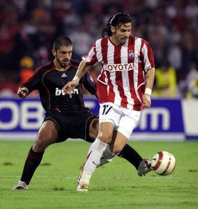 Blagoy Georgiev (Roter Stern Belgrad, re.) gegen Gennaro Gattuso (Milan) Fußball EC 1 Herren Champions League Qualifikation 2006 2007, Roter Stern Belgrad - AC Mailand 1:2 Gruppe Belgrad Dynamik, Fußball EC 1 Herren Champions League Qualifikation 2006 2007, Roter Stern Belgrad - AC Mailand 1:2 Gruppe Belgrad Dynamik,