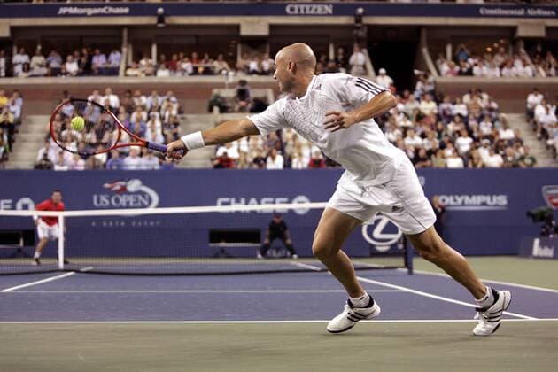 Andre Agassi (USA) - Rückhandreturn - (Icon33039092) Tennis Herren US Open 2006, ATP Tour, Grand Slam, Hartplatz, Hardcourt, Hartplatztennis, Hartplatzturnier Einzelbild Flushing Meadow, Meadows New York Dynamik, Tennis Herren US Open 2006, ATP Tour, Grand Slam, Hartplatz, Hardcourt, Hartplatztennis, Hartplatzturnier Einzelbild Flushing Meadow, Meadows New York Dynamik, EDITORIAL USE ONLY