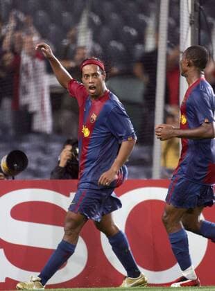 Ronaldinho (FC Barcelona) - Torjubel -  Fußball EC 1 Herren Champions League 2006 2007, FC Barcelona, Barca Einzelbild Barcelona Freude Fußball EC 1 Herren Champions League 2006 2007, FC Barcelona, Barca Einzelbild Barcelona Freude