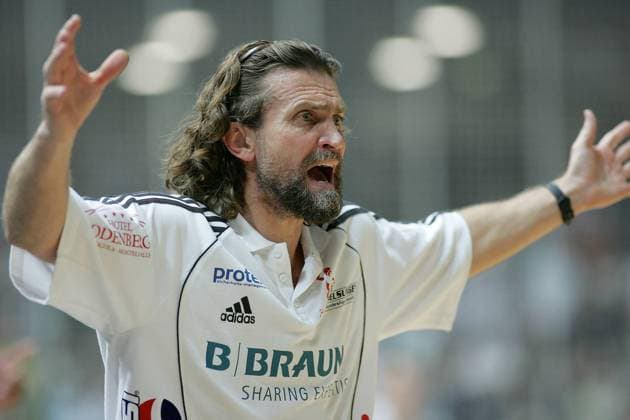 Trainer Dr. Rastislav Trtik (Melsungen) wütend Handball 1. BL Herren Saison 2006 2007, MT Melsungen Einzelbild Wetzlar Handball 1. BL Herren Saison 2006 2007, MT Melsungen Einzelbild Wetzlar