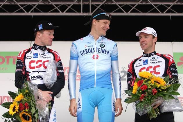 Sebastian Lang (Gerolsteiner, Mitte) gewinnt die 3. Etappe der Dreiländer Tour 2006 vor Christian Müller (li.) und Jens Voigt (alle Deutschland beide CSC) Radsport Herren Dreiländertour 2006, 3 Länder Tour, Drei, Dreiländer, Ländertour, Straßenradsport, Straße, Rad Gruppe 3. Etappe: Griesheim Radsport Herren Dreiländertour 2006, 3 Länder Tour, Drei, Dreiländer, Ländertour, Straßenradsport, Straße, Rad Gruppe 3. Etappe: Griesheim